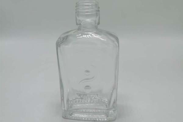 酒瓶定制為何這么受歡迎？